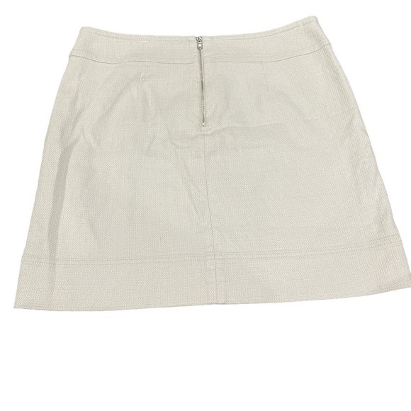 Talbots woven skirt, lined, silver zipper in the back    In oatmeal - Picture 3 of 4